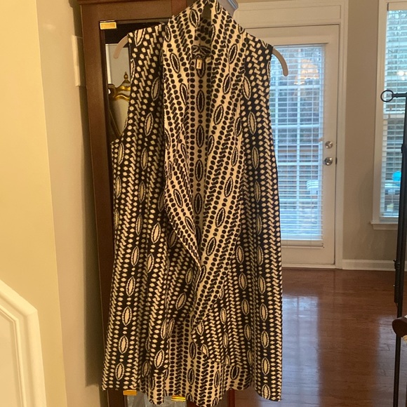 Anthropologie Jackets & Blazers - Anthropologie Bold Print Long Vest EUC